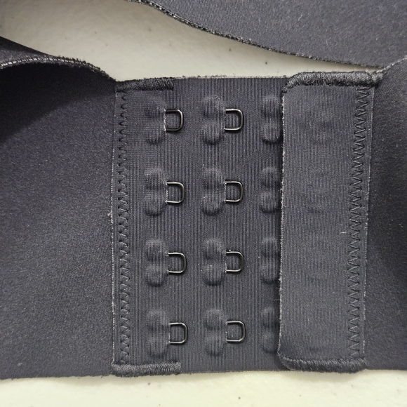 Evelyn & Bobbie The Beyond Bra Black Wireless Supportive Comfort Bra XL Intimate - Picture 7 of 10